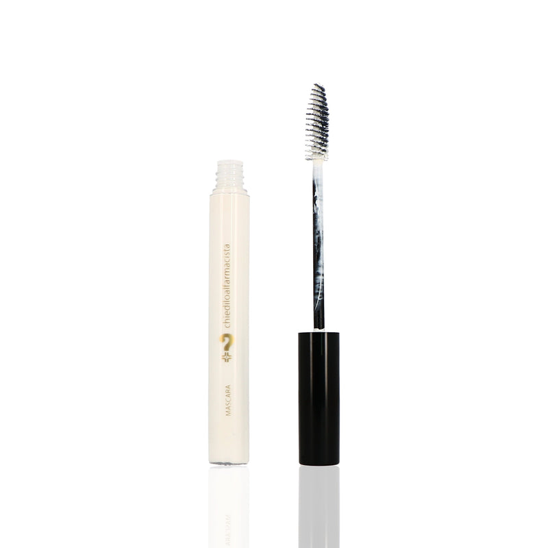 Mascara bianco